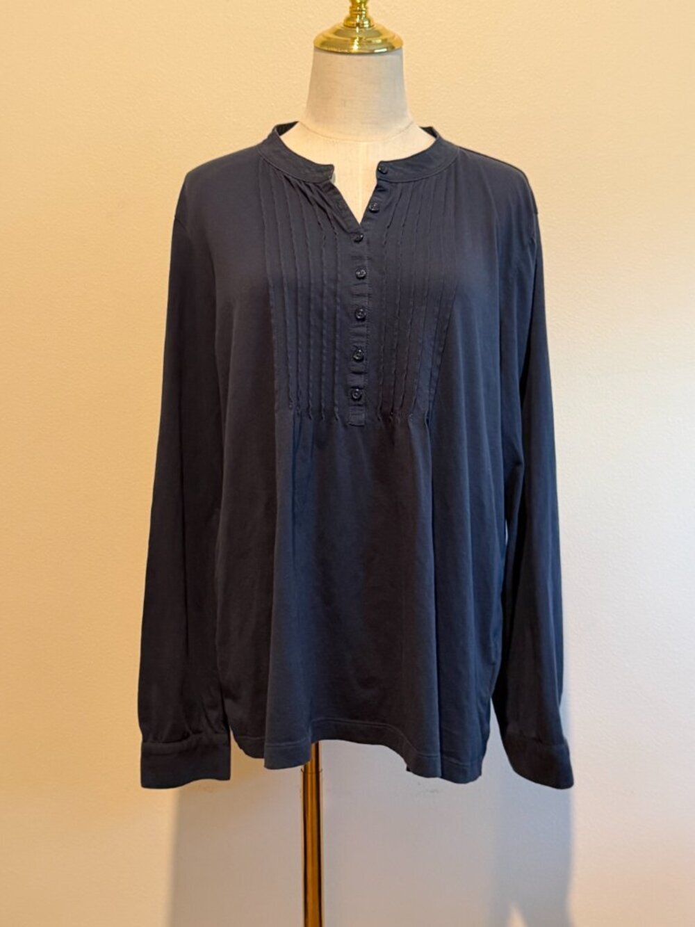L.L. Bean Blue Long Sleeve Henley Top - Women's Size 1X - Picture 2 of 8